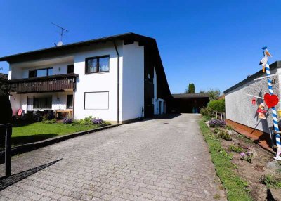 Mehrfamilienhaus i.Top Zustand,  1 Whg frei