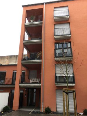 Helle 2,0 Zimmer Wohnung mit Fußbodenheizung