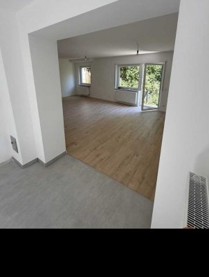 Frisch renoviertes Einfamilienhaus in zentraler Lage von Elmstein