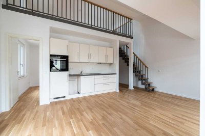 Coole Duplex-Wohnung - DG, Terrasse, EBK,..Besichtigung am Samstag. 13.09. / 10.00 Uhr !!