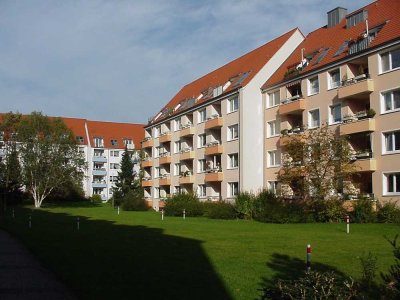 Gut geschnittene 2 1/2-Zi-Wohnung in ruhiger u. grüner Lage von Langenhorn