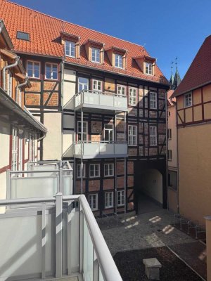 *Erstbezug* barrierearme 4 Raumwohnung im sanierten Fachwerk mitten im Herzen der Altstadt