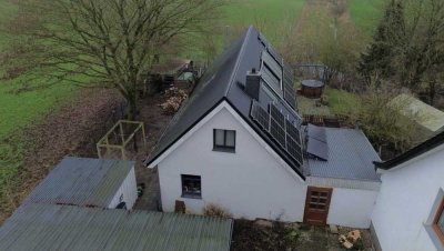 Einfamilienhaus in Damendorf mit Garage und Garten