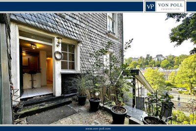3-Zimmer-Altbau mit Terrasse und Privatzugang