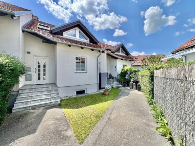 ERSTBEZUG - 5 Zimmer - ca. 123m² WFL - EINBAUKÜCHE - Garten - Terrasse - Keller - KFZ Stellplatz - Photovoltaik