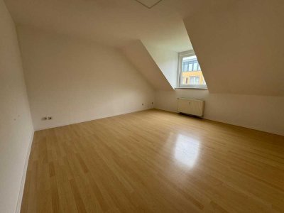 Lichtdurchflutet 2-Zimmer-Wohnung