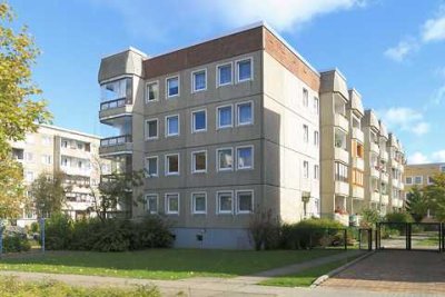 Erstebzug nach Sanierung - 4-Raum-Wohnung in zentraler Lage