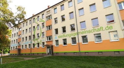 Mittendrin! Schöne Kaßberg- Wohnung mit verglastem Balkon