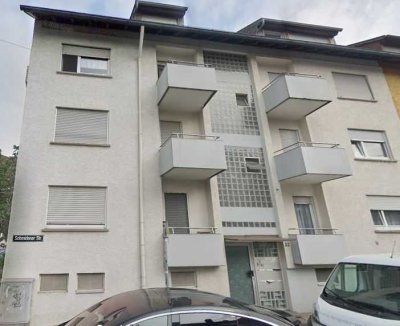 Attraktive 3-Zimmer-Wohnung mit 2 Balkonen in einem Mehrfamilienhaus am Kursaal in Bad Cannstatt
