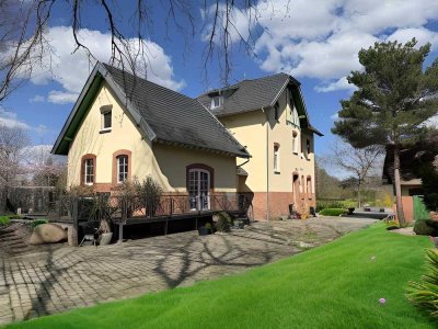 So will ich Wohnen! Ein Bahnhof zum Verlieben!
Viel Platz und in der Nähe vom Cottbuser Ostsee.