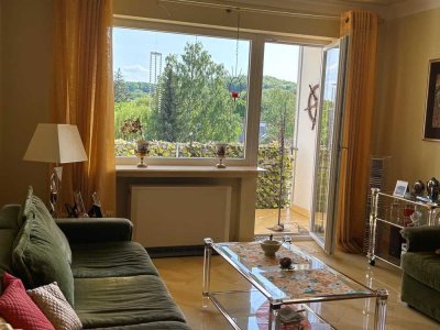 Gemütliche 3 Zimmer Wohnung im Herzen von Brühl mit Garage und Einbauküche!
