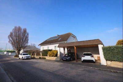 Traumhafte Lage mit großem Grund und großem Haus!