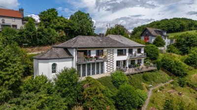 Engel & Völkers: Haus Mariengarten - Besonderes Zuhause mit Seele & Aussicht