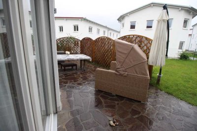 Freisitzliebhaber aufgepasst, schöne Parterre Wohnung mit großzügiger Terrasse u. Garten!