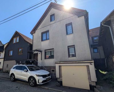 von Privat - Haus mit großem Garten in Goldlauter