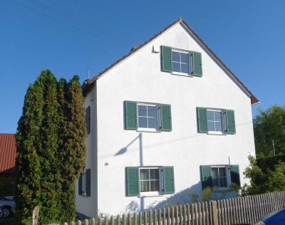 Schöne 3-Zimmer-Küche-Bad-Wohnung - mit Gartenmitb.  in Diedorf