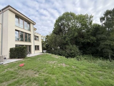 Exklusive Neubauwohnung mit Blick ins Grüne mitten in Essen Bredeney
