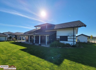 Garten Wohnung in schöner Ruhigen Lage!