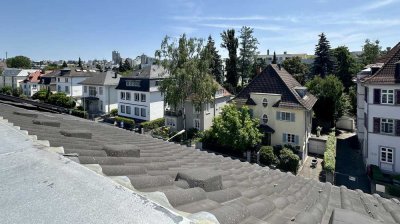 Charmante 2-Zimmer-Dachgeschosswohnung mit Terasse in Sachsenhausen!