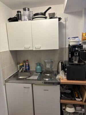Nachmieter gesucht, Souterrain 1-Zimmer-Wohnung in Offenbach am Main - Bieber