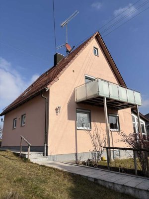 Modernisiertes Einfamilienhaus mit 2 Wohneinheiten in Anhausen_Diedorf