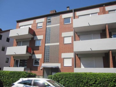 HEIDELBERG: HELLE UND GUT AUSGESTATTETE  1-ZIMMER-WOHNUNG MIT BALKON UND GARAGE ZU VERKAUFEN