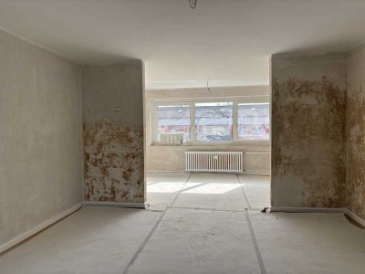 Komplett-modernisierte 3,5 Zimmer-Wohnung mit Balkon