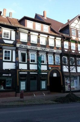 Preiswerte, vollständig renovierte 2-Zimmer-Wohnung zur Miete in Einbeck