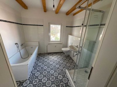 Neu sanierte gemütliche  Maisonette Wohnung