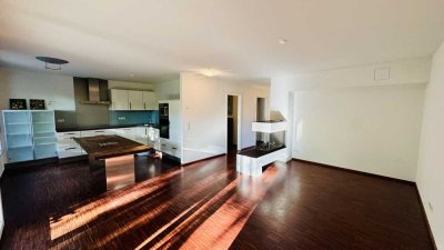 Geschmackvolle 3-Raum-Erdgeschosswohnung mit luxuriöser Innenausstattung mit EBK in Hinterzarten