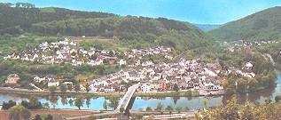 Sehr attraktive 104 qm-Wohnung im idyllischen Nievern an der Lahn - provisionsfrei