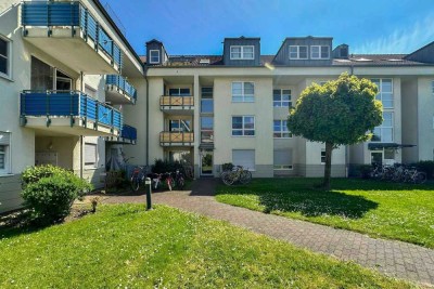 Erbbaurecht: Bezugsfreie 3-Zimmer-Wohnung mit Loggia und TG-Stellplatz in Köln-Sürth