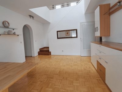 Top sanierte Maisonette-Wohnung in absoluter Ruhelage - Graz-Mariatrost