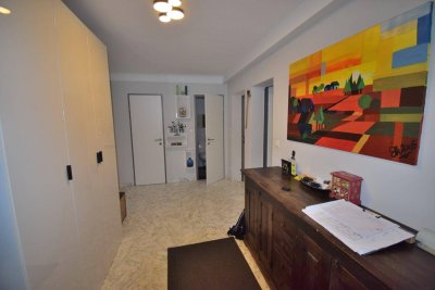 4 Zimmerwohnung, Toplage, topsaniert