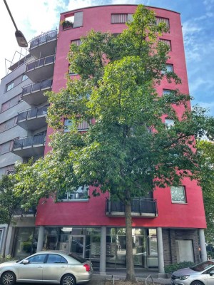 1-Zimmer Wohnung mit Skylineblick und Tiefgaragenplatz