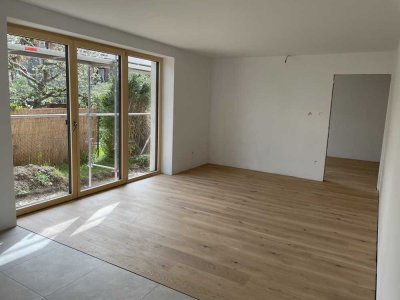 2-Zi-Wohnung mit Gartenanteil und EBK, KFW55