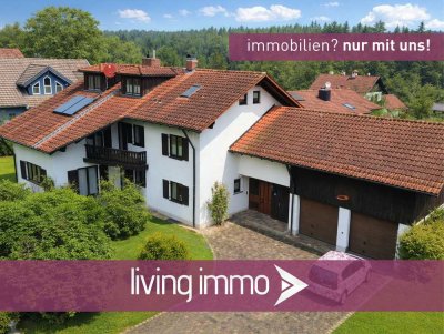 Großes Einfamilienhaus mit Doppelgarage mit Einliegerstruktur in guter Lage von Passau-Grubweg