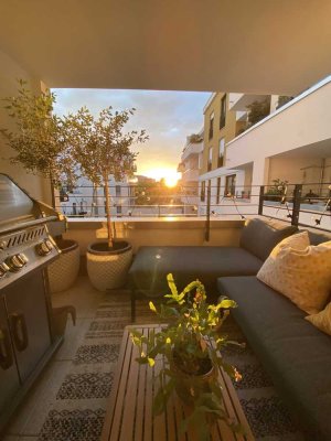 Bezugsfertige 2½-Zimmer-Wohnung mit Loggia, zwei Balkonen & Einbauküche in bester Lage