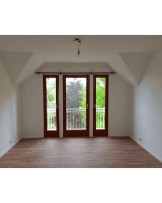 Helle 3-Zimmer-Wohnung mit sehr großem Eigengarten &amp; 2 Balkonen in Eggersdorf