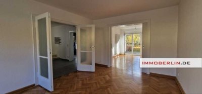 IMMOBERLIN.DE - Stilvoll kernsanierte Doppelhaushälfte zwischen Golfplatz Gatow & Havel