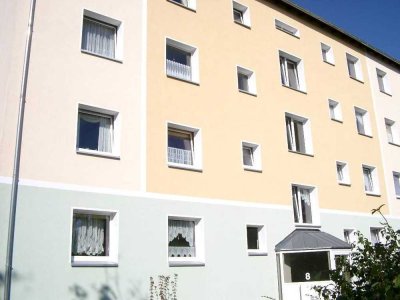 4-Zimmer-mit Dusche/Balkon im 3. Obergeschoss