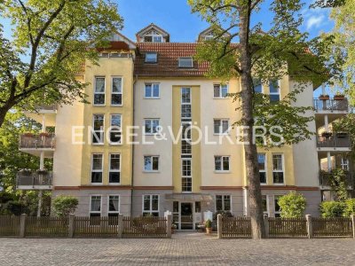 Leerstehende 1-Zimmer-Wohnung mit Balkon und Tiefgaragenstellplatz