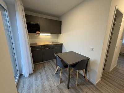 Zentrale Wohnung mit modernem Mobiliar & guter Anbindung