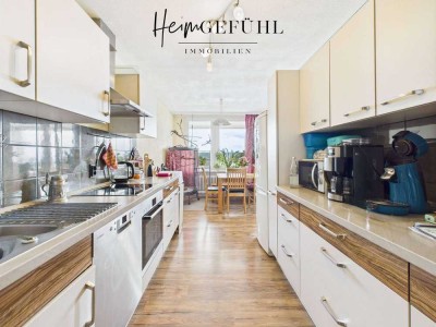 Leerstehende 4-Zi.-Wohnung mit Balkon und Weitblick in Sindelfingen