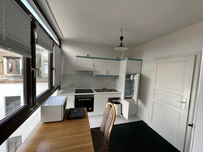 Studentenapartment mit Einbau-Küche in Bonner Nordstadt