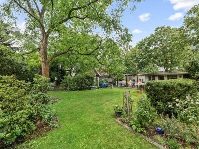 Charmante Altbauwohnung mit Gemeinschaftsgarten und Terrasse in Berlin-Spandau
