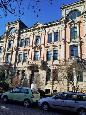 Helle 2,5 Raumwohnung mit Fahrstuhl und Balkon