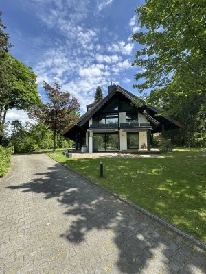 Exklusive Architektenvilla - Luxusresidenz auf parkähnlichem Grundstück