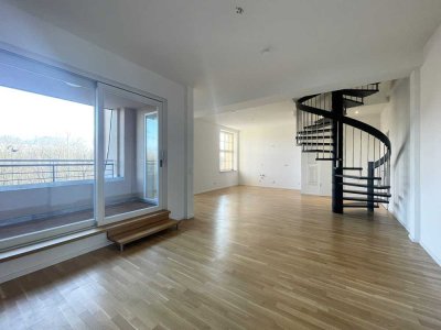*** Coole 2 Zimmer Maisonette * 04/26 * Stellplatz * Loggia / Balkon ***