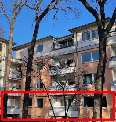 Große familienfreundliche 4-Zimmerwohnung in gärtnerisch gestalteter Anlage von Privat